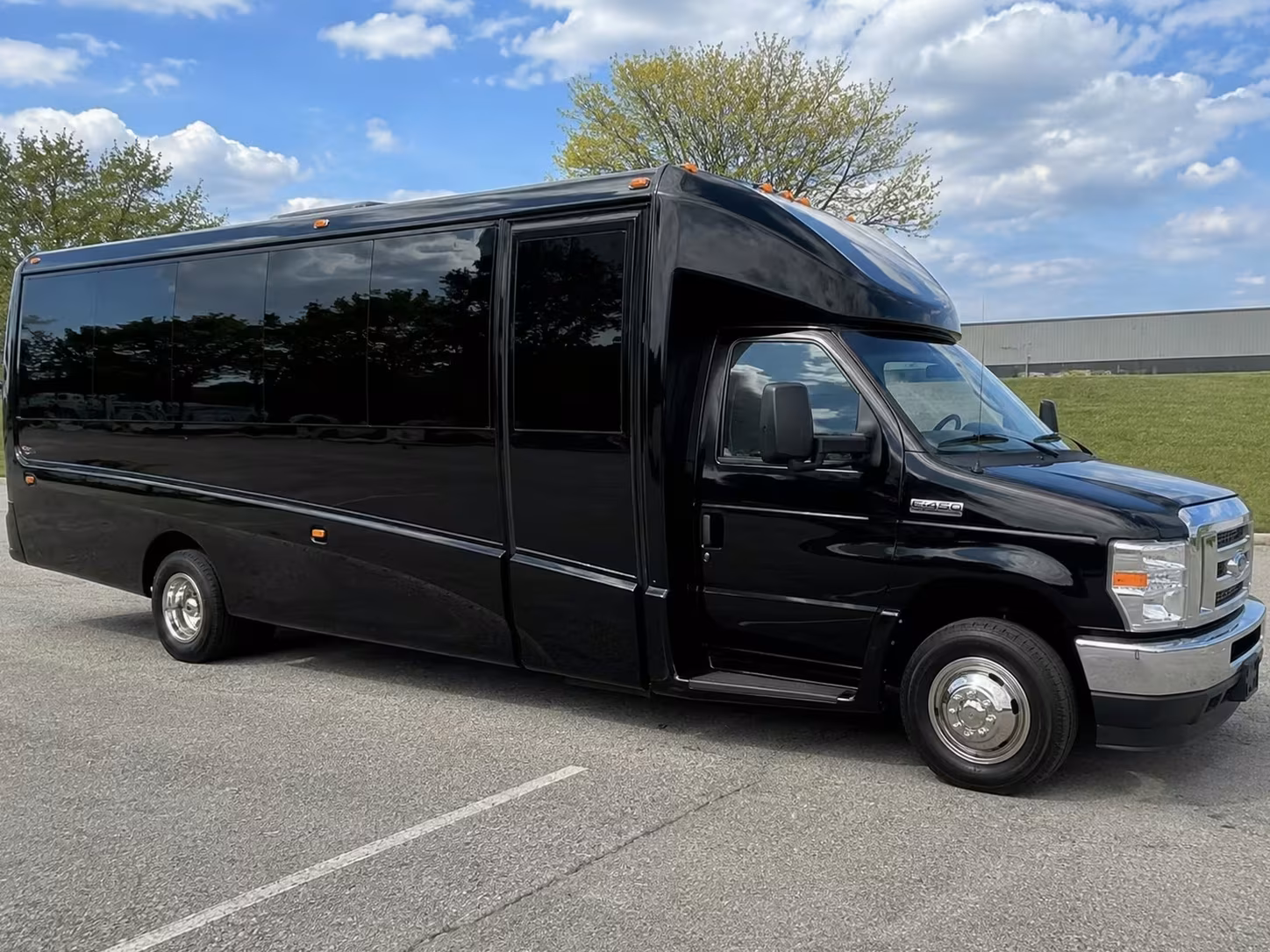 jersey city 18 passenger minibus rental